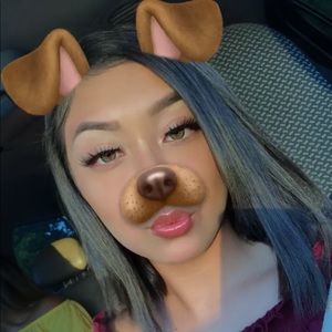 Meet your Posher, Eva